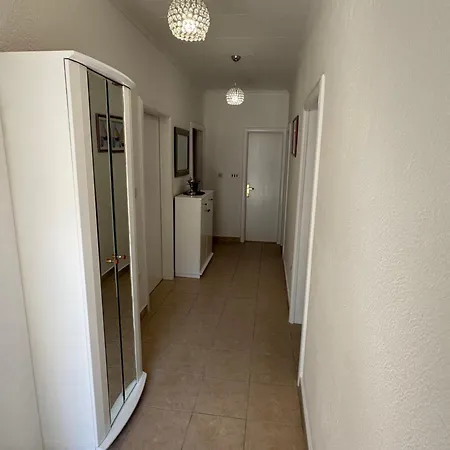 Antonio 1 Апартаменты Башка-Вода