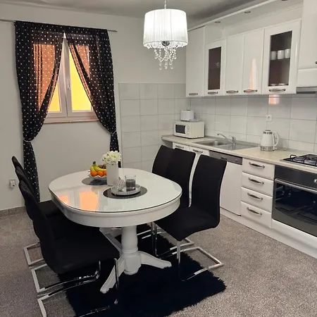 Antonio 1 Apartment Baska Voda